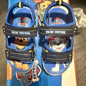 BRAND NEW Paw Patrol Toddler Size 7 Sandals